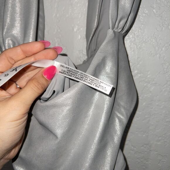 NWT UO Out From Under Silver Metallic Marina One Piece Swimsuit Size Medium - Picture 9 of 10